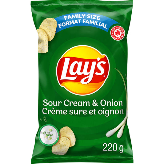 Lay's Sour Cream & Onion flavoured Potato Chips Family Size 220g