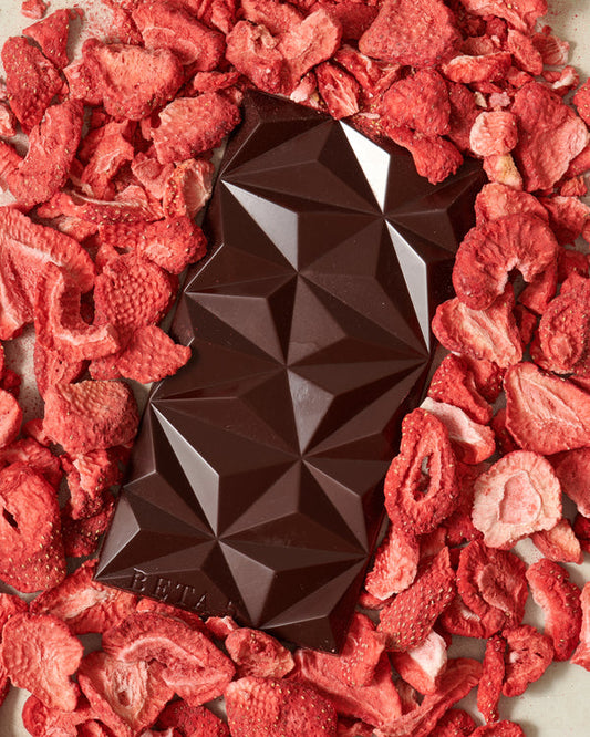 Beta 5 Chocolate Covered Strawberry Polygon Bar